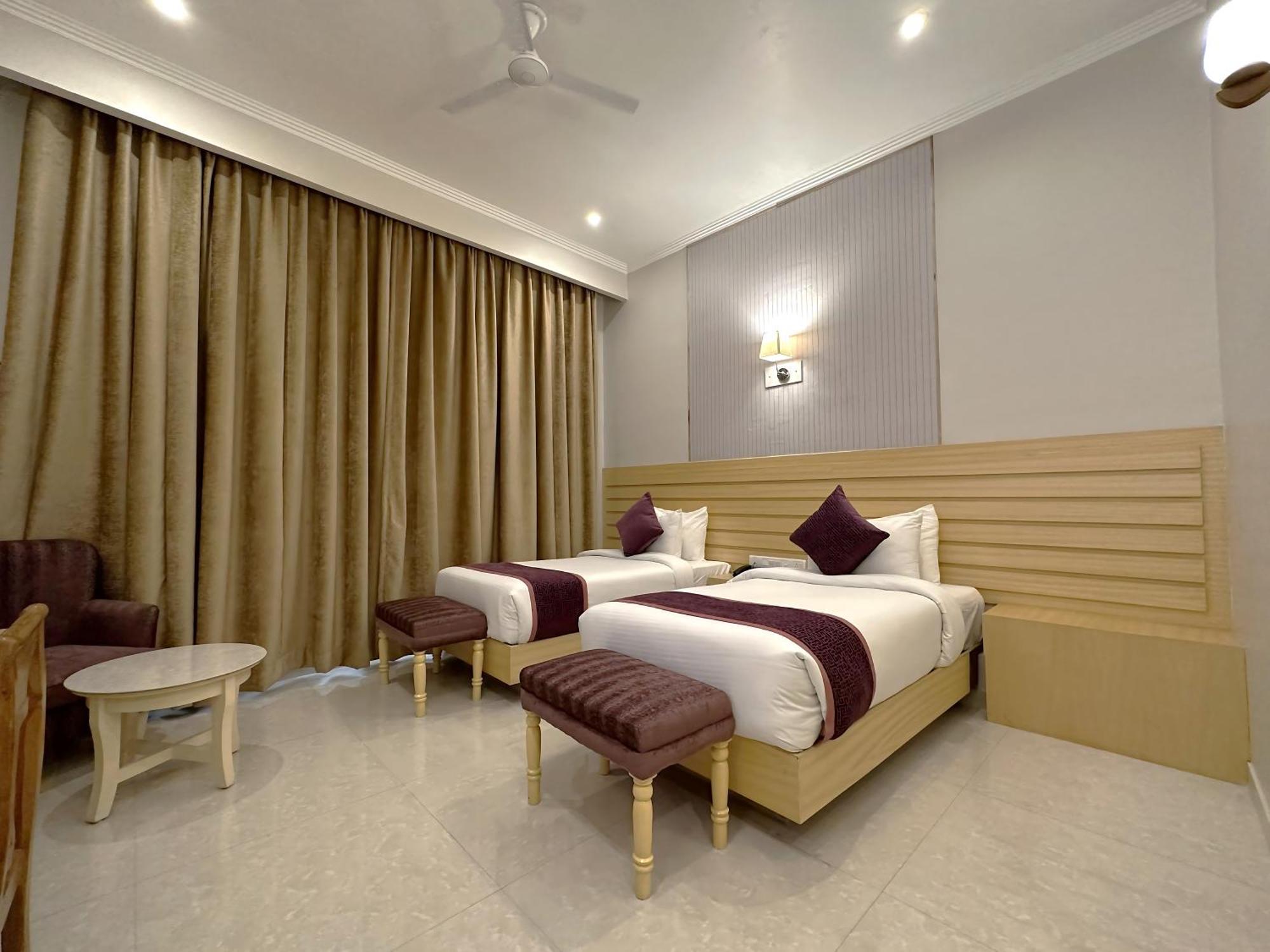 A S Hotels Khajurāho المظهر الخارجي الصورة